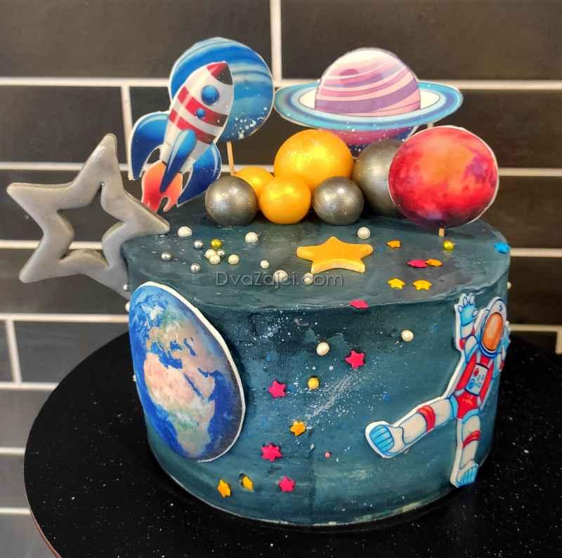 торт дитячий космос